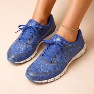 Nike Women's Blue Sneakers